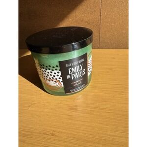 Bath &‎ Body Works Macaron Cloud Candle EMILY IN PARIS 3-Wick Large 14.5 oz NEW